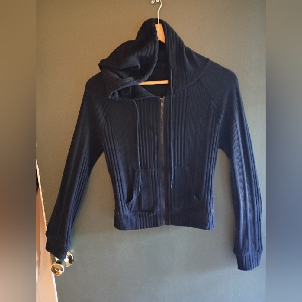 Black Zip Up Sweater Hoodie - Picture 1 of 3